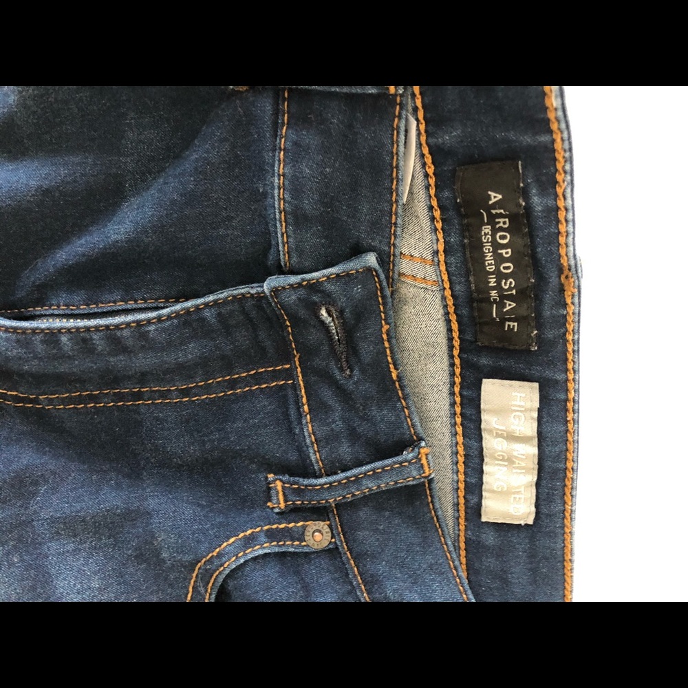 High Waisted Jeans